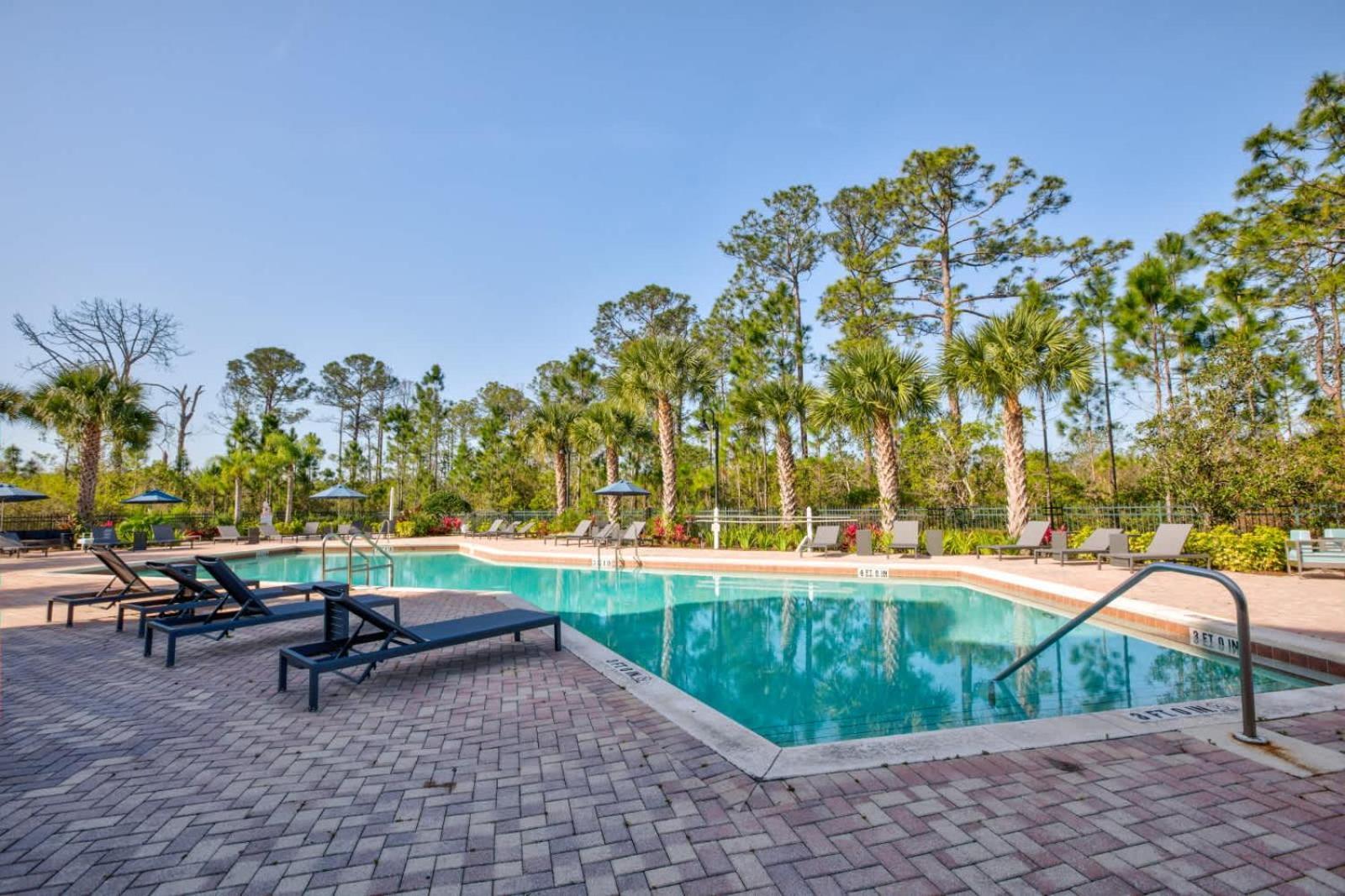 Spacious 2Br Condo W Pool & Hot Tub Near Disney オーランド エクステリア 写真