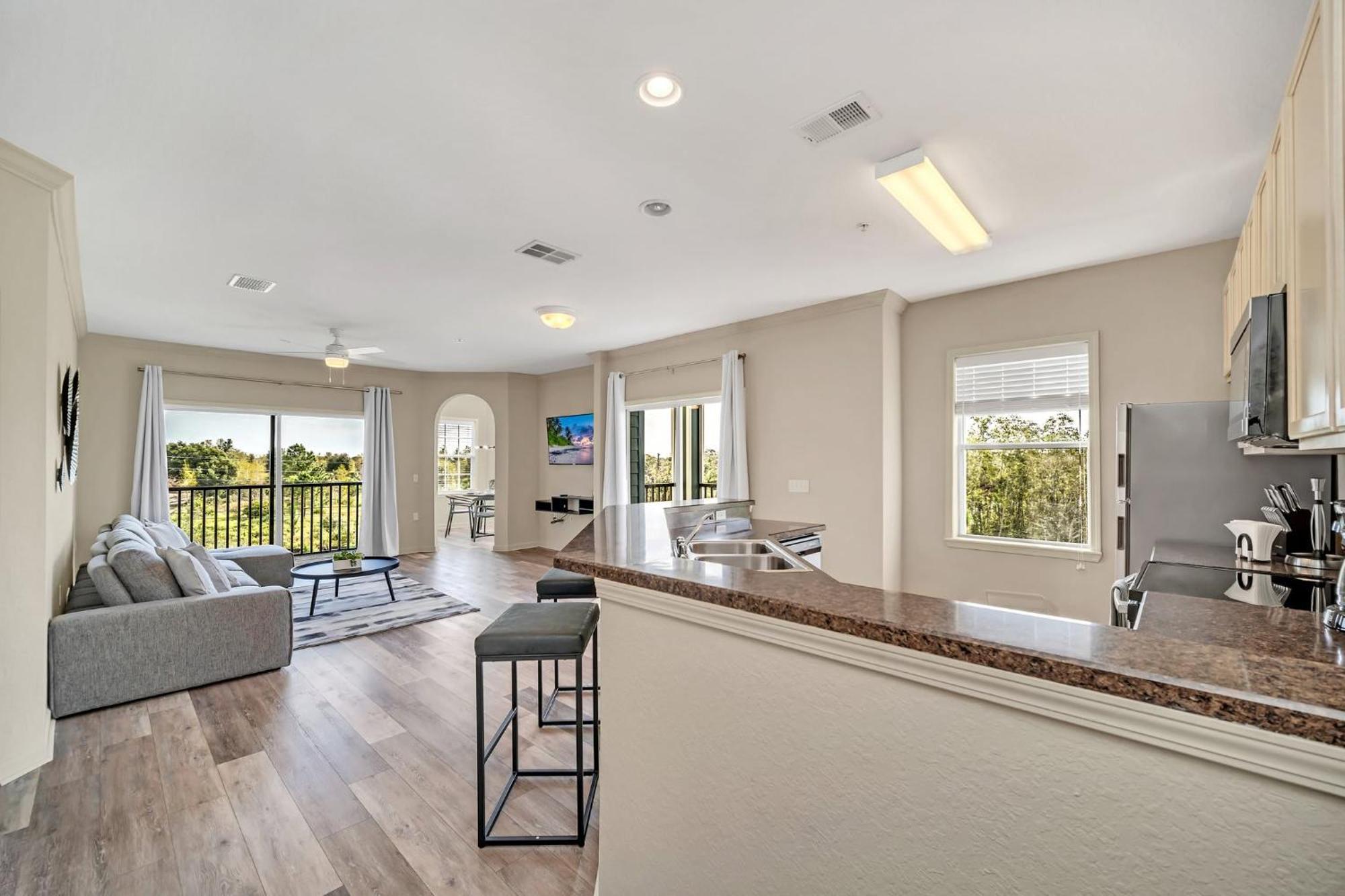Spacious 2Br Condo W Pool & Hot Tub Near Disney オーランド エクステリア 写真